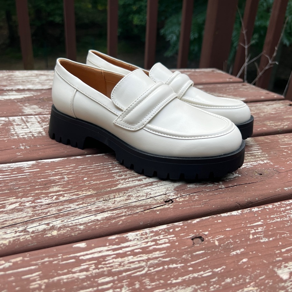 Nine West Womens Slip On Chunky Heel Y2K Lug Sole Ivory Moc Loafers/Shoe|Sz:6.5M
